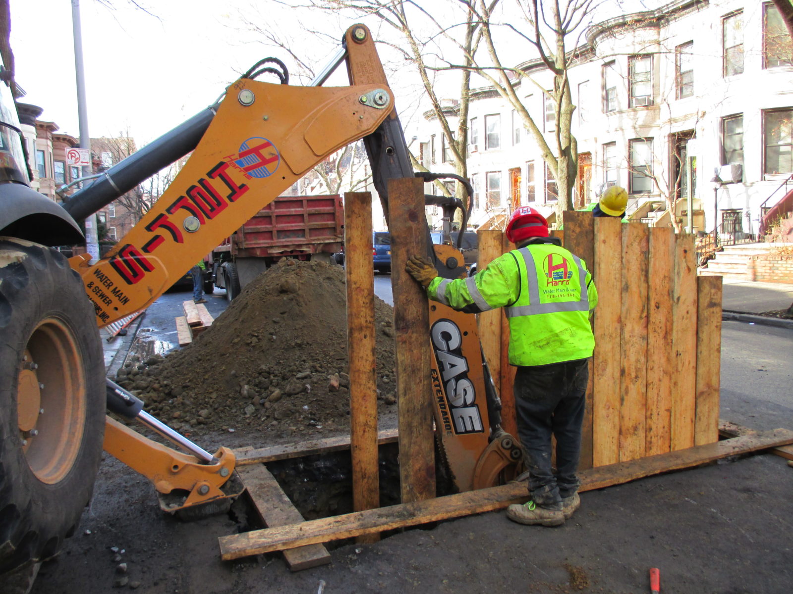 repair-a-broken-sewer-line-at-foundation-wall-harris-water-main