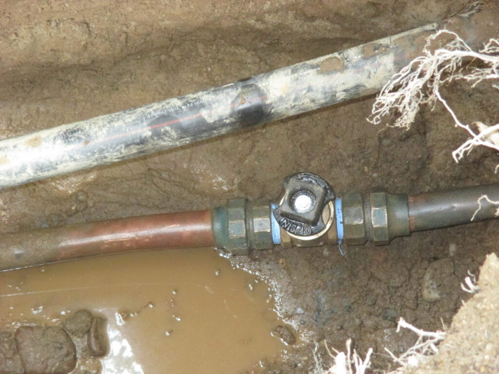 Curb Valve Leak Repaired in Queens - harriswatermain