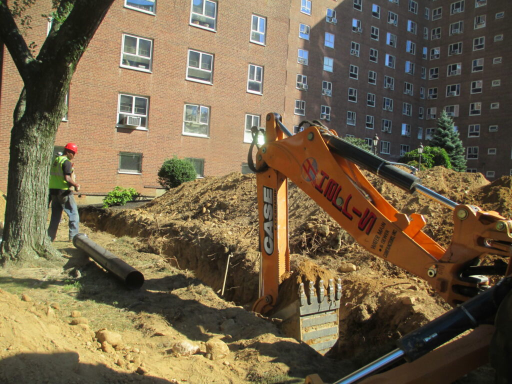 look-out-for-these-3-common-signs-of-a-broken-sewer-line-rocket-plumbing