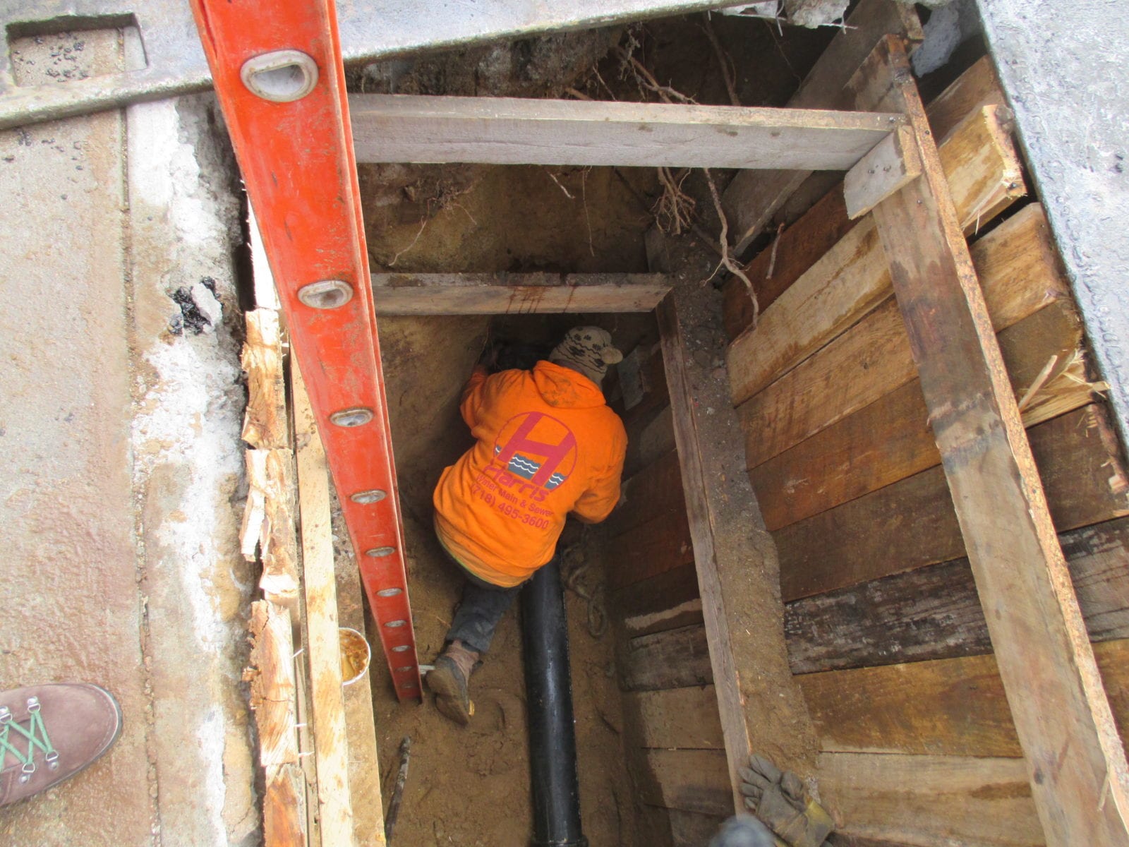 What Does the Inside of Your Sewer Line Look Like? - Harris Water Main